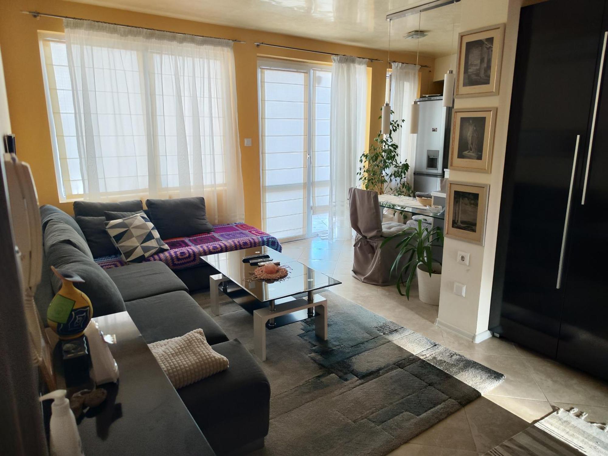 Art Apartment Kiril And Metodi Square Burgas Exterior foto